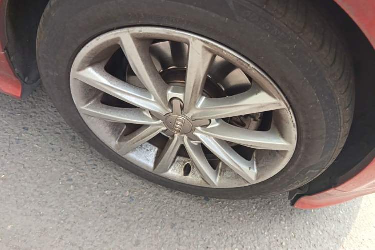 Used Audi TT 2013 TT Coupe 45 TFSI Right Front Wheel Hub