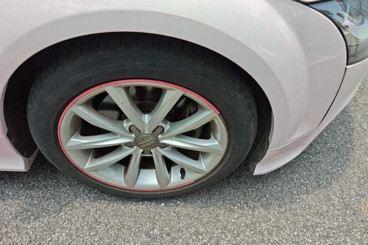 Used Audi TT 2013 TT Coupe 45 TFSI Right Front Wheel Hub