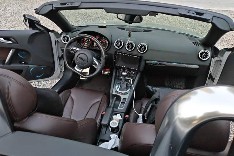 Used Audi TT 2013 TT Roadster 45 TFSI quattro Center Console