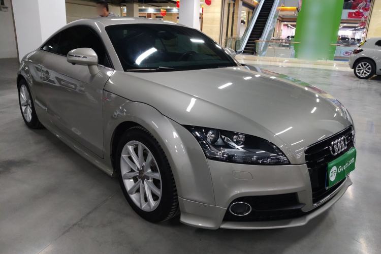Used Audi TT 2013 TT Coupe 45 TFSI quattro Front Right 45 Deg