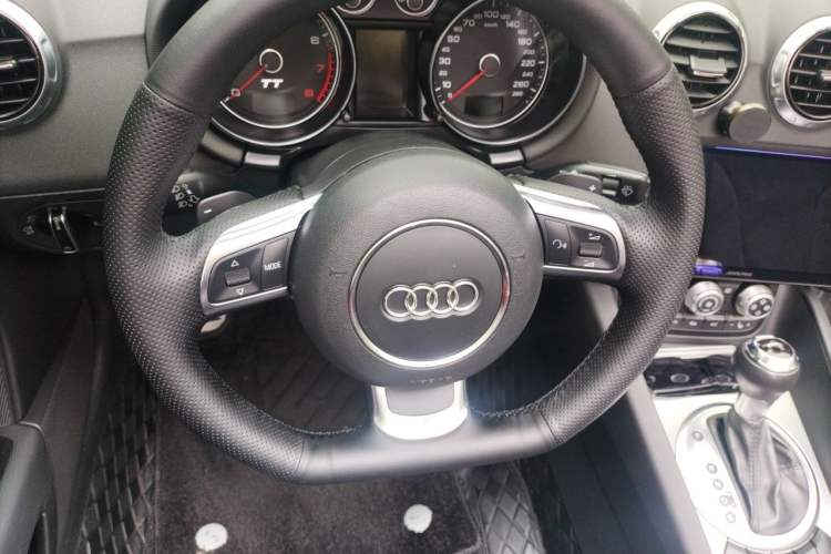 Used Audi TT 2013 TT Roadster 45 TFSI Steering Wheel
