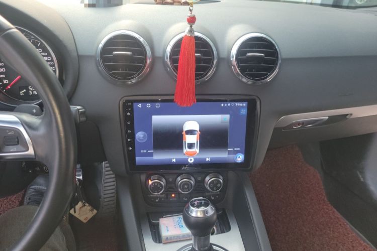Used Audi TT 2013 TT Coupe 45 TFSI White Classic Edition Audio And AC Panel