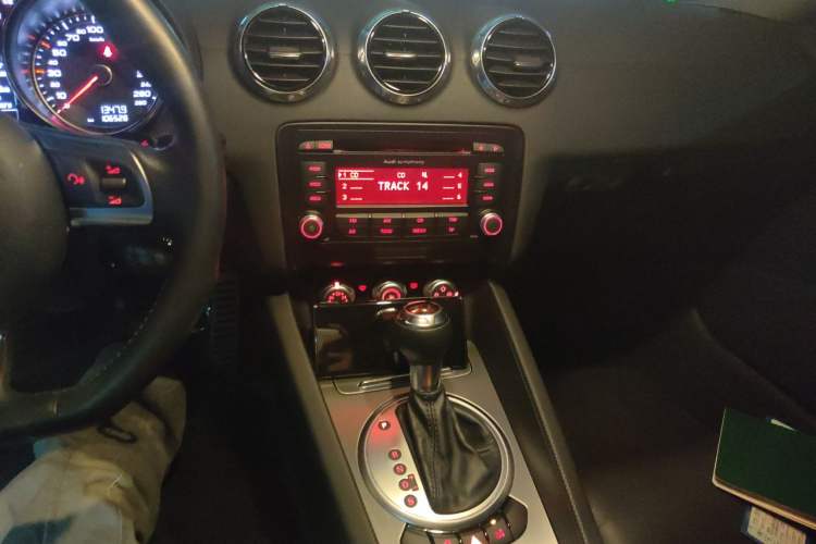 Used Audi TT 2013 TT Coupe 45 TFSI Audio And AC Panel