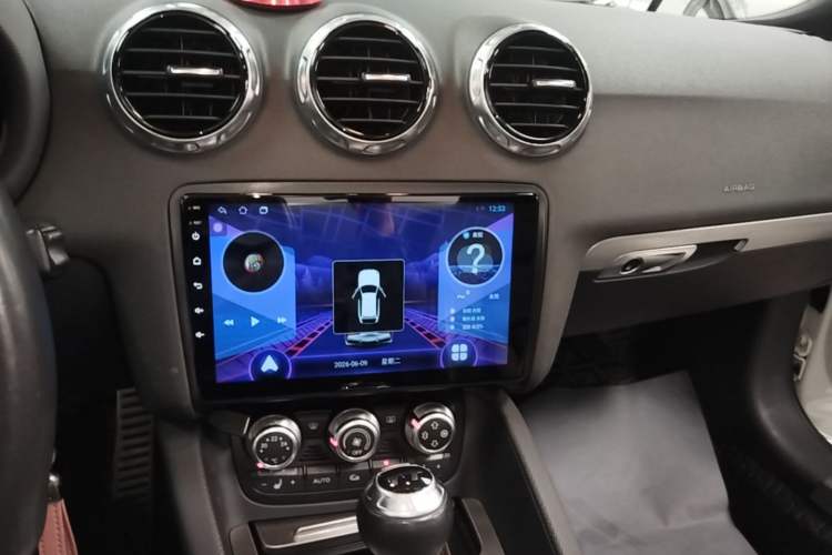 Used Audi TT 2013 TT Roadster 45 TFSI Audio And AC Panel