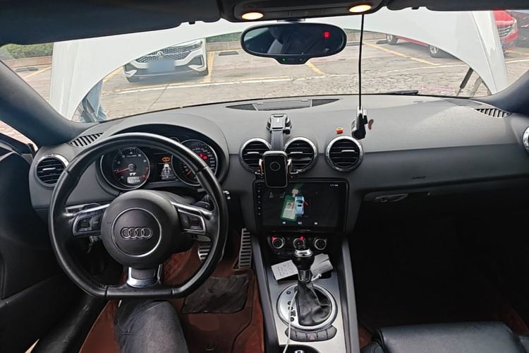Used Audi TT 2013 TT Coupe 45 TFSI Center Console