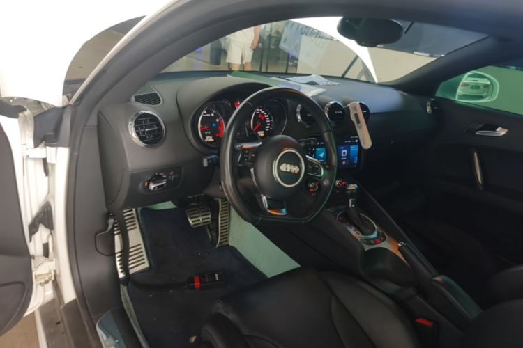 Used Audi TT 2013 TT Coupe 45 TFSI Center Console