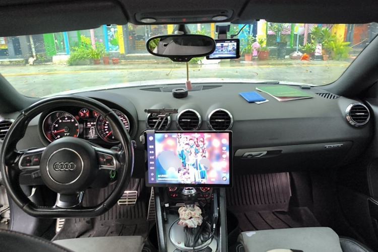Used Audi TT 2013 TT Coupe 45 TFSI Center Console