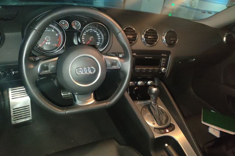 Used Audi TT 2013 TT Coupe 45 TFSI Center Console