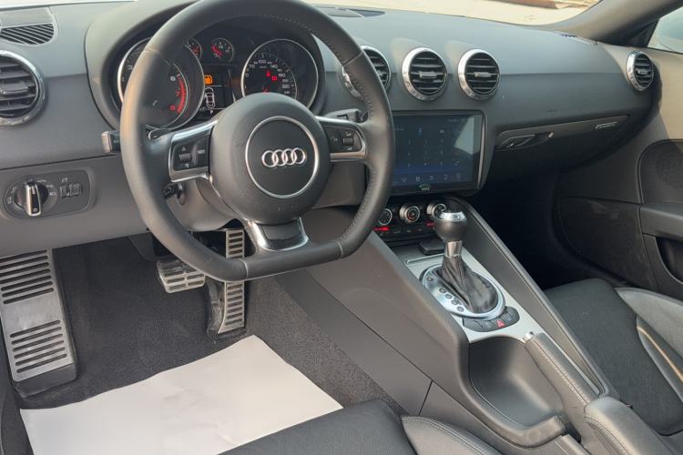 Used Audi TT 2013 TT Coupe 45 TFSI Center Console