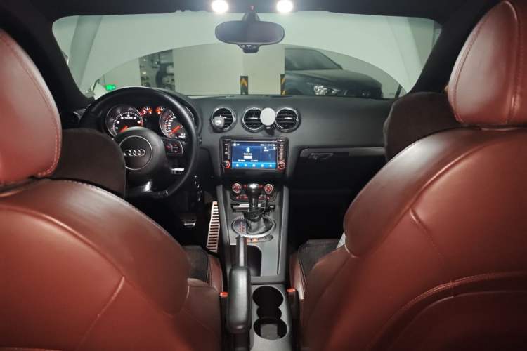 Used Audi TT 2013 TT Coupe 45 TFSI Center Console