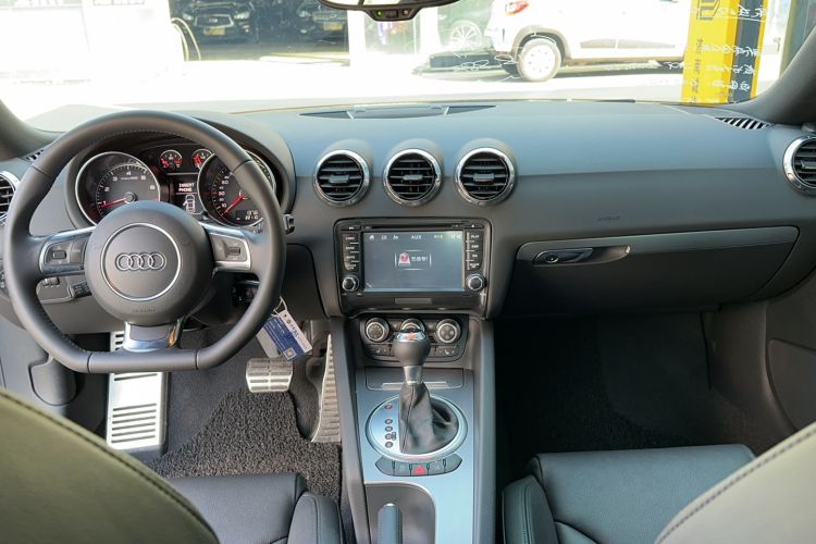 Used Audi TT 2013 TT Coupe 45 TFSI Center Console
