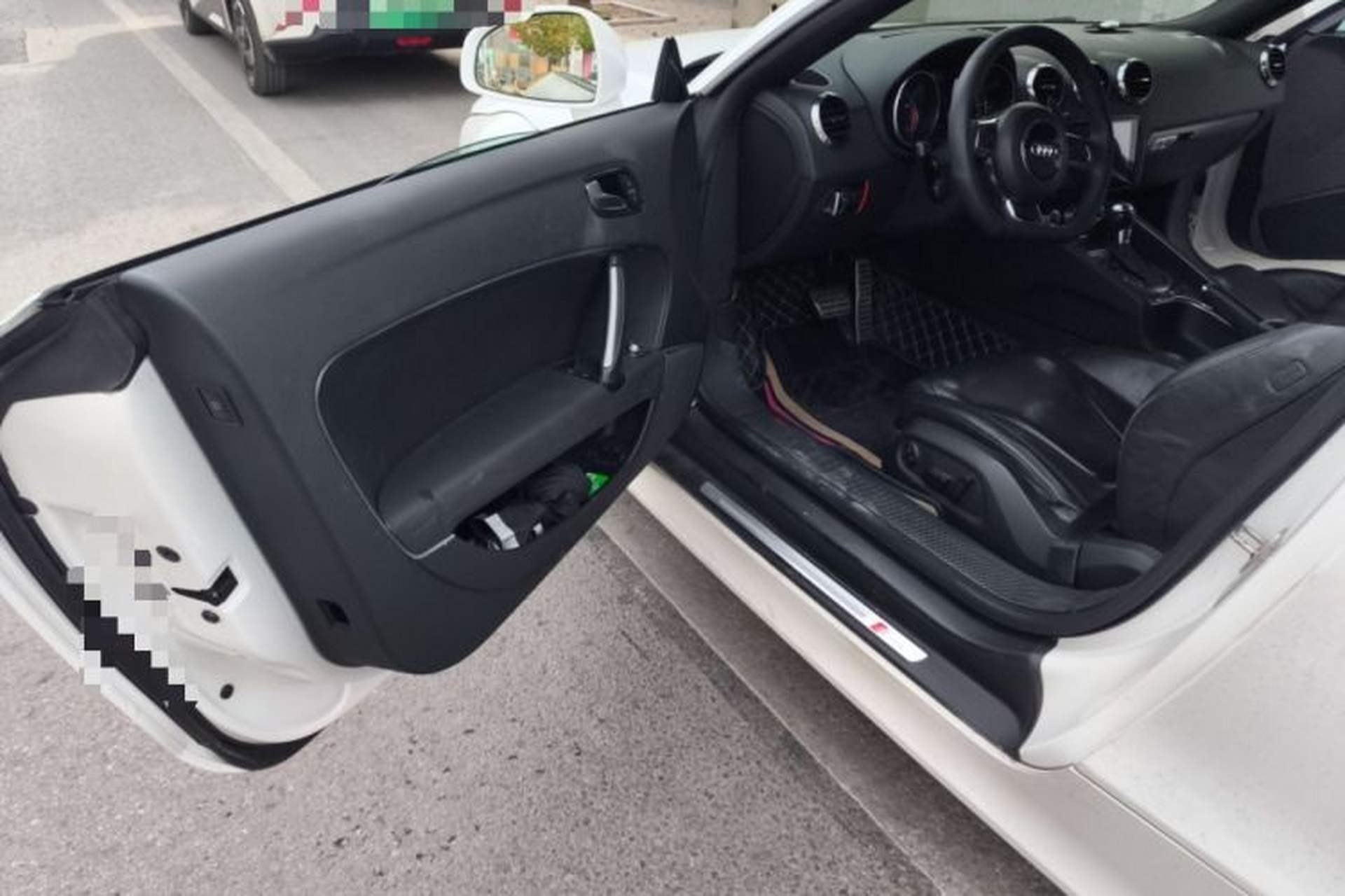 Used Audi TT 2013 TT Roadster 45 TFSI Driver Seat