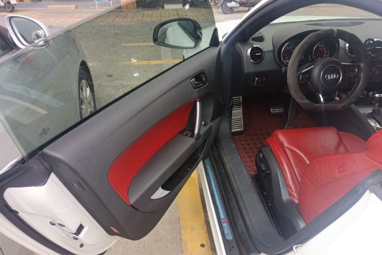 Used Audi TT 2013 TT Coupe 45 TFSI Driver Seat