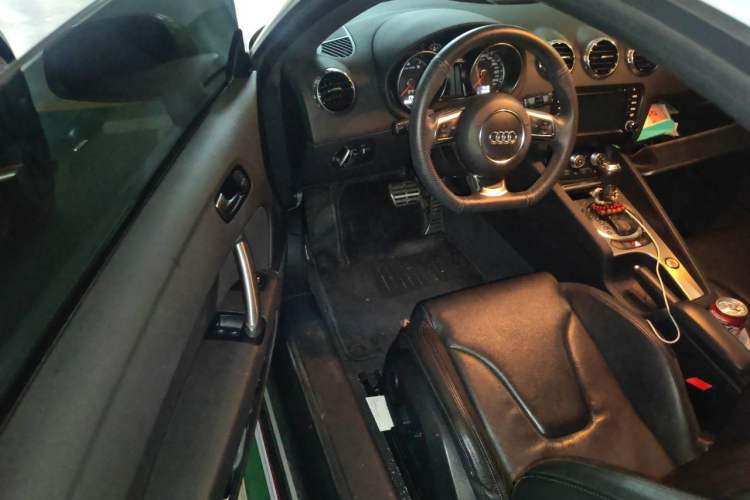 Used Audi TT 2013 TT Coupe 45 TFSI Driver Seat