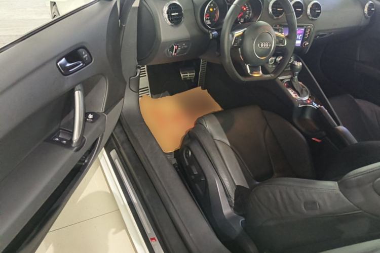 Used Audi TT 2013 TT Coupe 45 TFSI Driver Seat