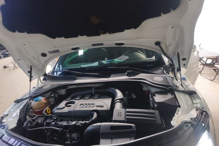 Used Audi TT 2013 TT Coupe 45 TFSI Engine Bay