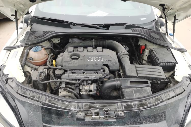 Used Audi TT 2013 TT Roadster 45 TFSI Engine Bay