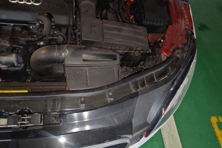 Used Audi TT 2013 TT Coupe 45 TFSI Engine Bay Left