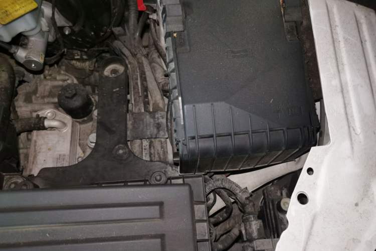 Used Audi TT 2013 TT Coupe 45 TFSI White Classic Edition Engine Bay Left