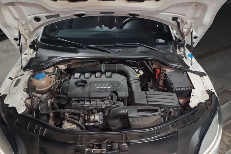 Used Audi TT 2013 TT Coupe 45 TFSI Engine Bay