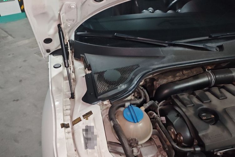Used Audi TT 2013 TT Coupe 45 TFSI Engine Bay Right