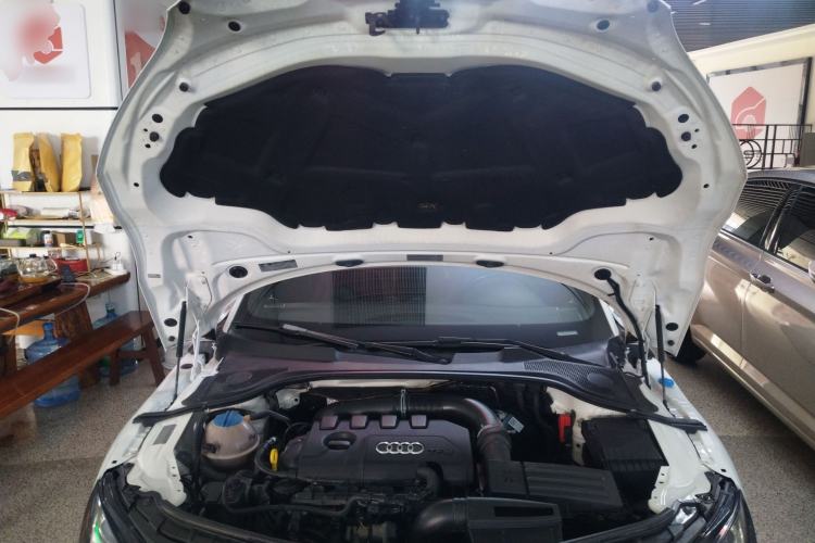 Used Audi TT 2013 TT Coupe 45 TFSI Engine Bay
