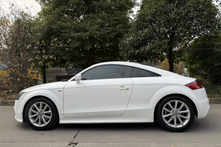 Used Audi TT 2013 TT Coupe 45 TFSI Exterior 4