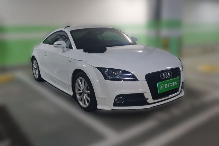Used Audi TT 2013 TT Coupe 45 TFSI Front Right 45 Deg