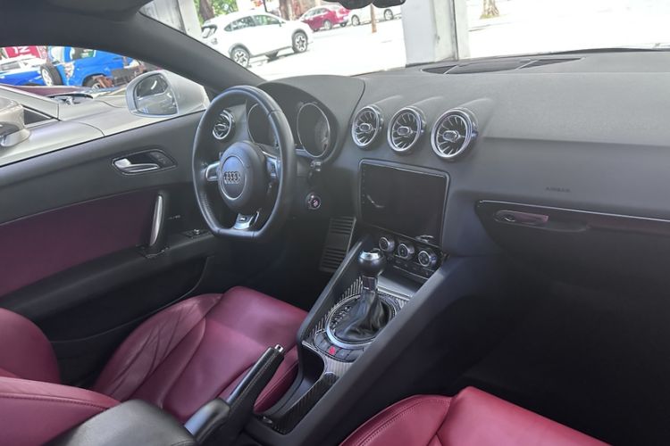 Used Audi TT 2013 TT Coupe 45 TFSI Interior 2