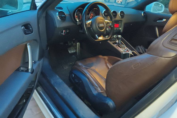 Used Audi TT 2013 TT Coupe 45 TFSI Interior 3