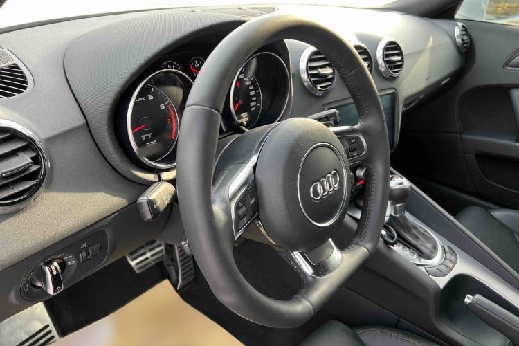 Used Audi TT 2013 TT Coupe 45 TFSI Interior 5