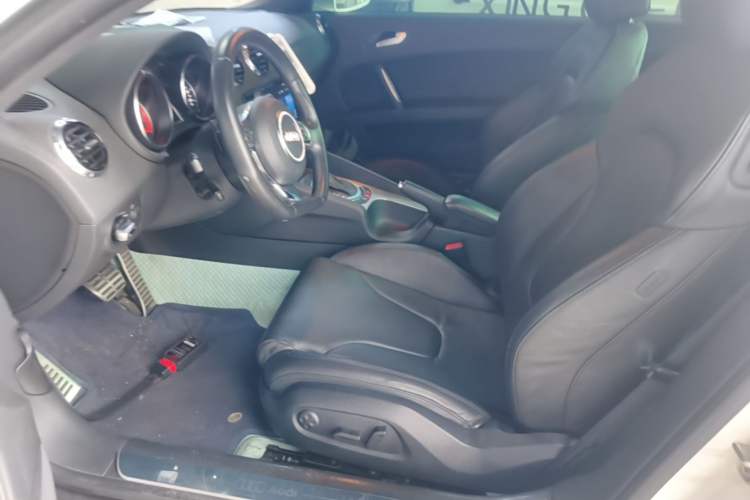 Used Audi TT 2013 TT Coupe 45 TFSI Left Front Seat