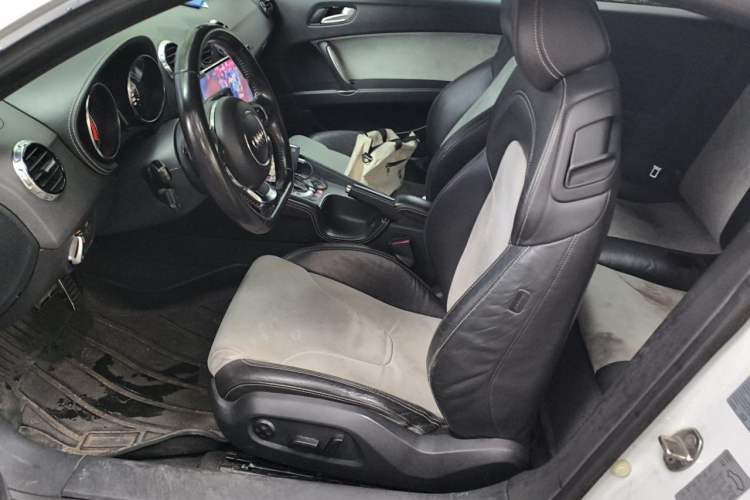 Used Audi TT 2013 TT Coupe 45 TFSI Left Front Seat