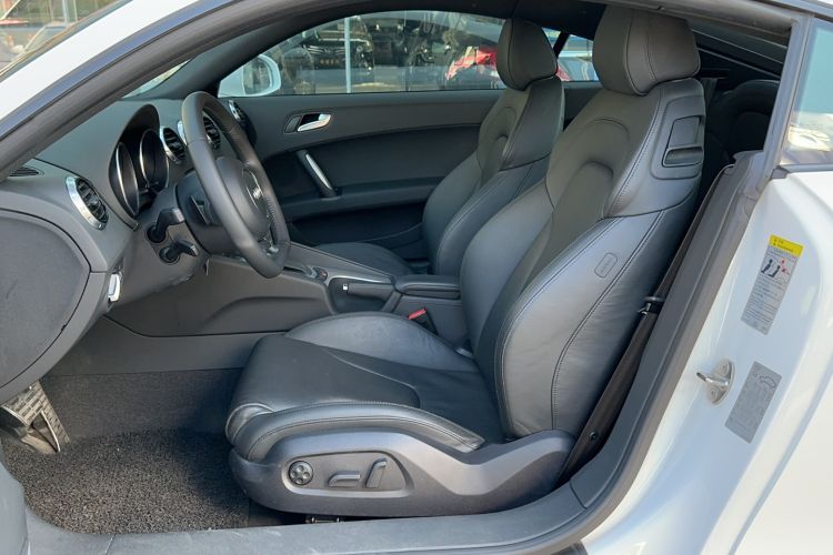 Used Audi TT 2013 TT Coupe 45 TFSI Left Front Seat