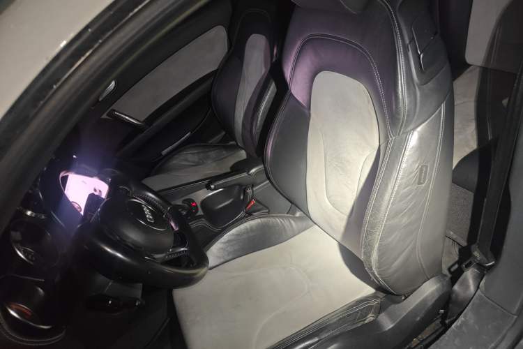 Used Audi TT 2013 TT Coupe 45 TFSI quattro Left Front Seat