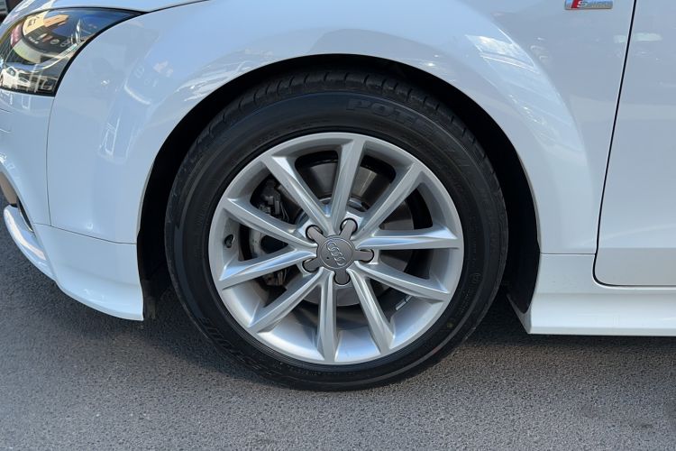 Used Audi TT 2013 TT Coupe 45 TFSI Left Front Wheel Hub