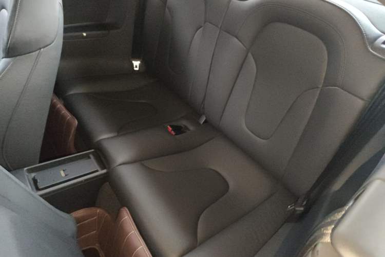Used Audi TT 2013 TT Coupe 45 TFSI Left Rear Seat