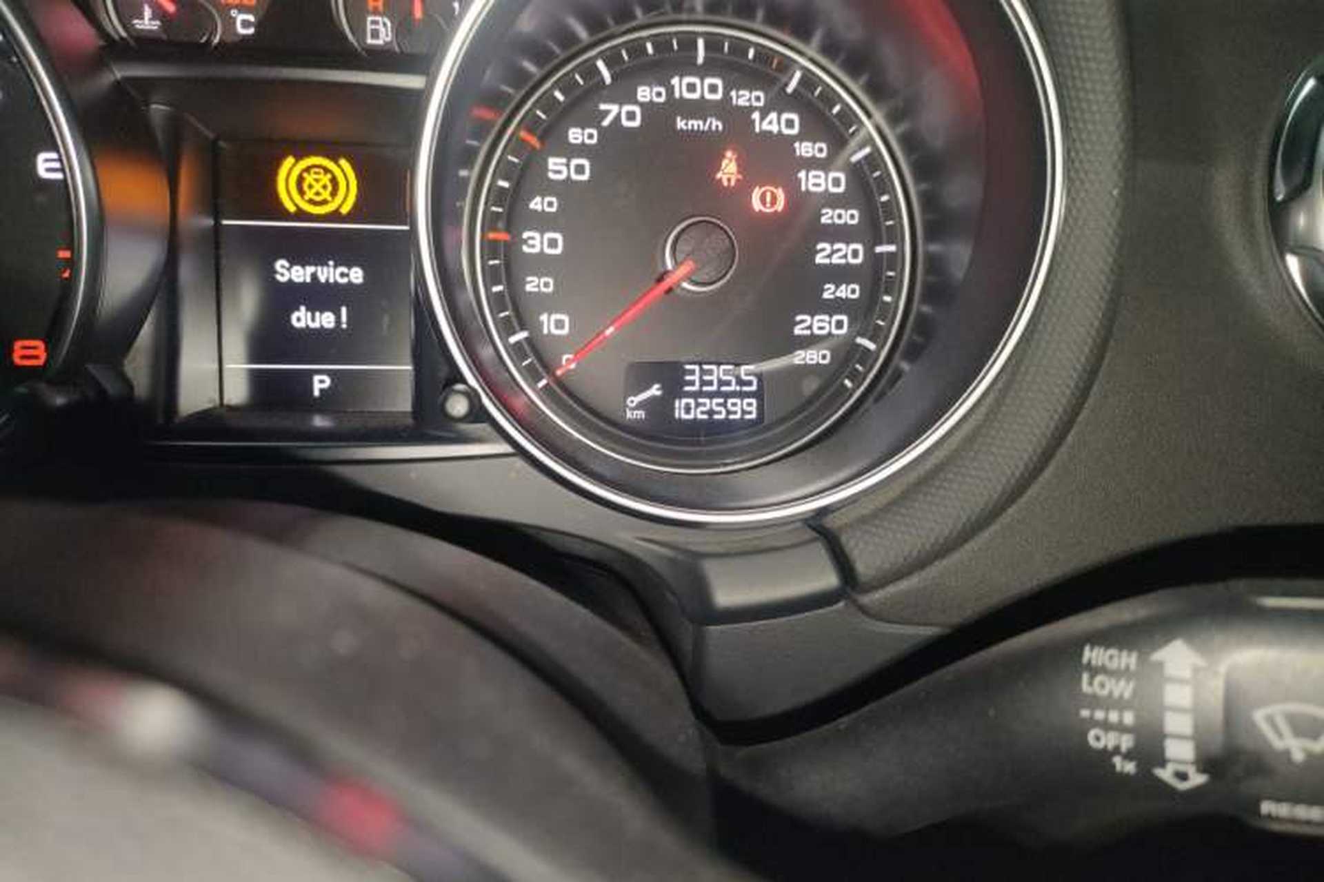 Used Audi TT 2013 TT Coupe 45 TFSI Odometer Close Up