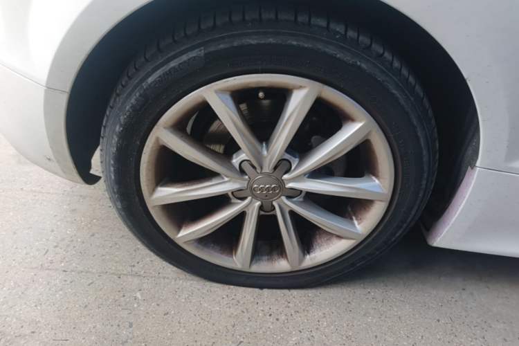 Used Audi TT 2013 TT Coupe 45 TFSI Right Rear Wheel Hub