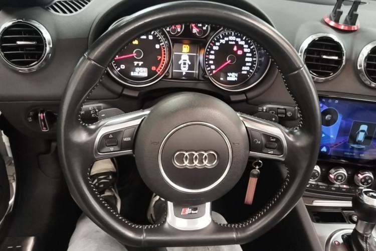 Used Audi TT 2013 TT Roadster 45 TFSI Steering Wheel