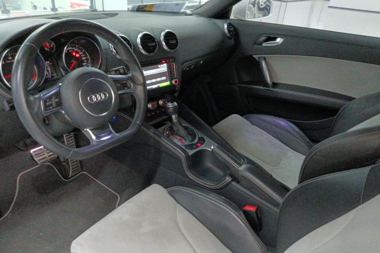 Used Audi TT 2014 TT Coupe 45 TFSI Prestige Edition Center Console