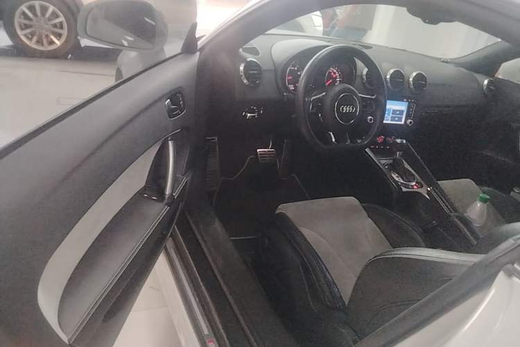 Used Audi TT 2014 TT Coupe 45 TFSI Prestige Edition Driver Seat
