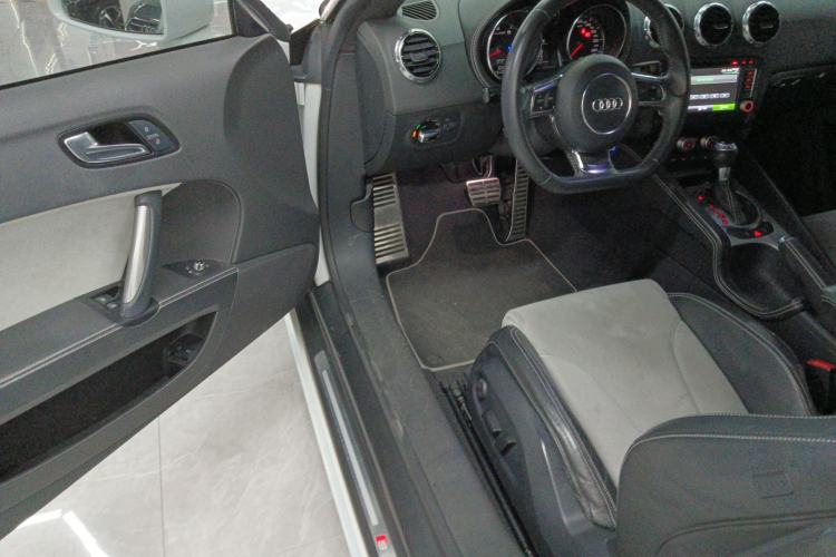Used Audi TT 2014 TT Coupe 45 TFSI Prestige Edition Driver Seat
