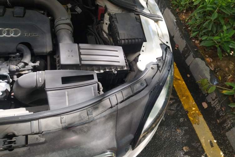 Used Audi TT 2014 TT Coupe 45 TFSI Prestige Edition Engine Bay Left