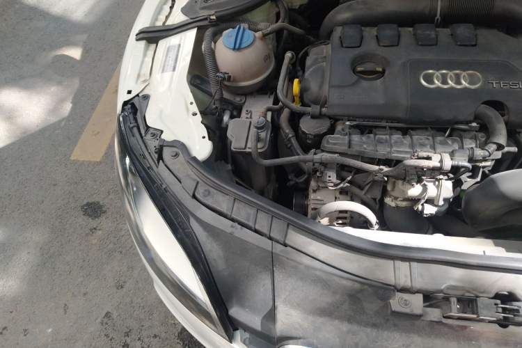 Used Audi TT 2014 TT Coupe 45 TFSI Prestige Edition Engine Bay Right
