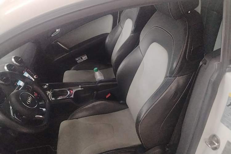 Used Audi TT 2014 TT Coupe 45 TFSI Prestige Edition Left Front Seat