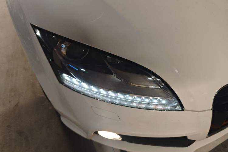 Used Audi TT 2014 TT Coupe 45 TFSI Prestige Edition Right Front Headlight