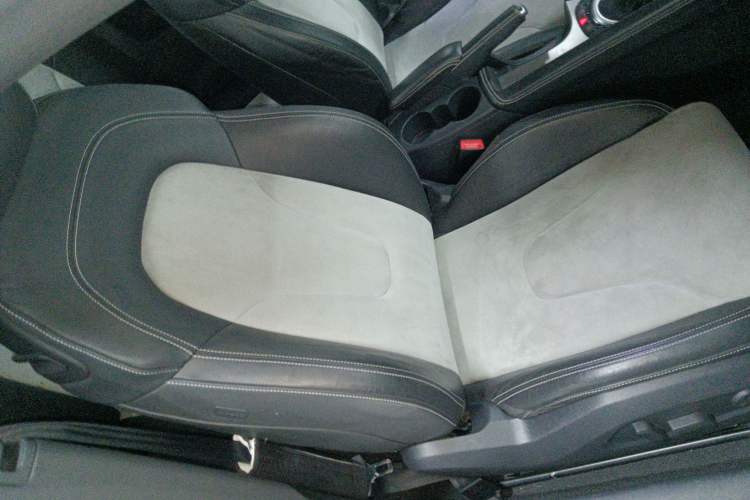 Used Audi TT 2014 TT Coupe 45 TFSI Prestige Edition Right Front Seat