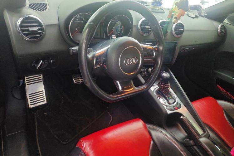 Used Audi TT 2014 TT Coupe 45 TFSI Sport Edition Steering Wheel