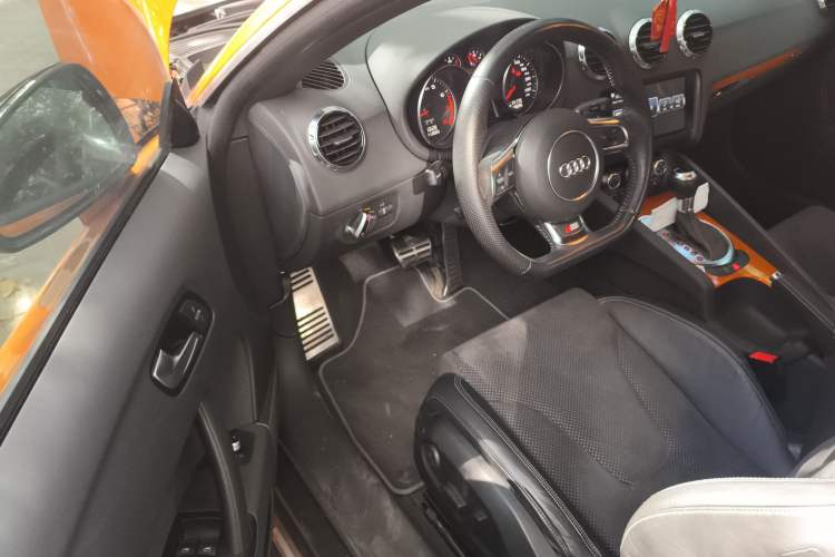 Used Audi TT 2014 TT Coupe 45 TFSI Prestige Edition Driver Seat